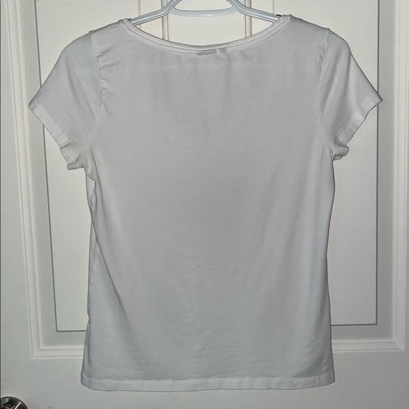 V-Neck White Tee Shirt - Picture 4 of 4